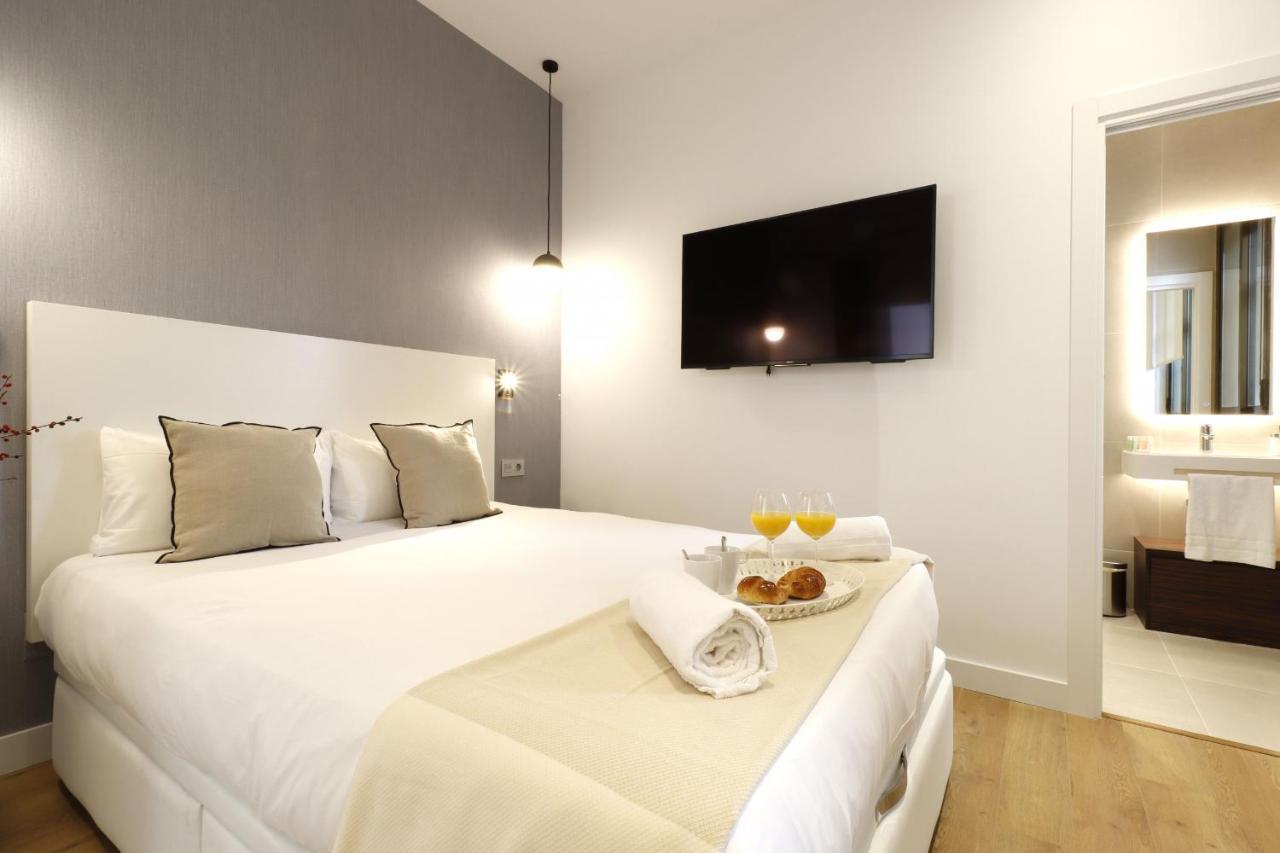 Apartment Reina Sofia Boutique Ii